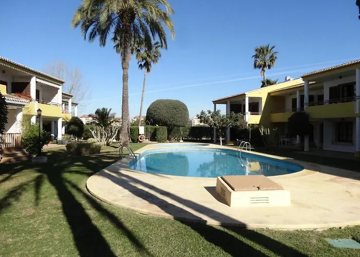 아파트 El Cau Del Montgo