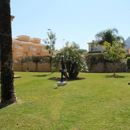 El Cau Del Montgo