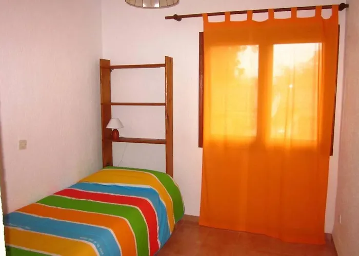 Апартаменти El Cau Del Montgo